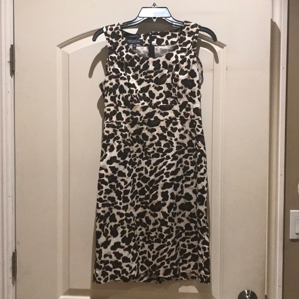 Jones New York leopard dress